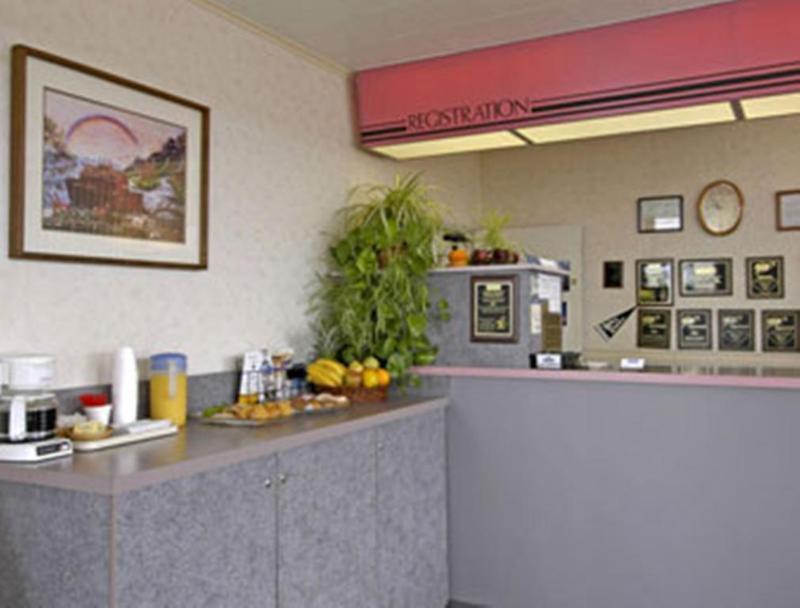 Redwood Inn Crescent City Kültér fotó